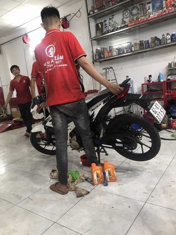 dịch vụ cứu hộ xe máy TP Thủ Dầu Một uy tín, chuyên nghiệp