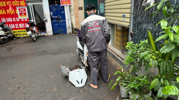 Thợ Sửa Xe Máy Bình Chánh Lưu Động Tay Nghề Cao